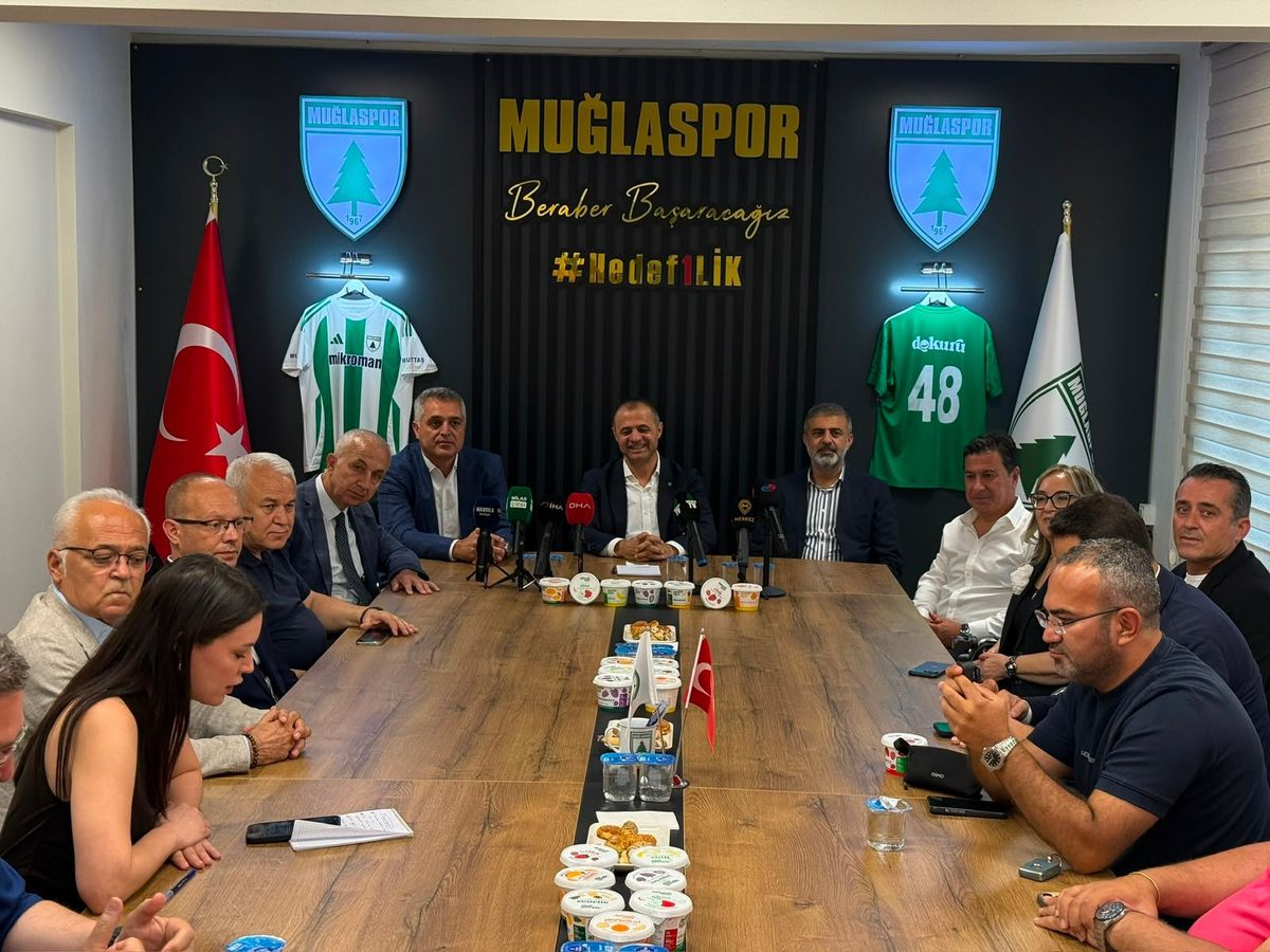 Muğlaspor 1'inci Lig'de yeni sponsorlarını tanıttı, borçsuz yapısıyla dikkat çekiyor