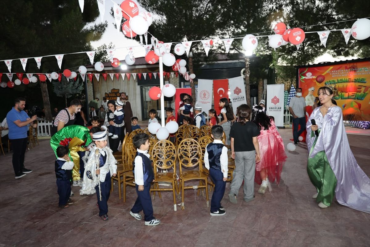 Siirt'te 26 çocuk için toplu sünnet şöleni düzenlendi
