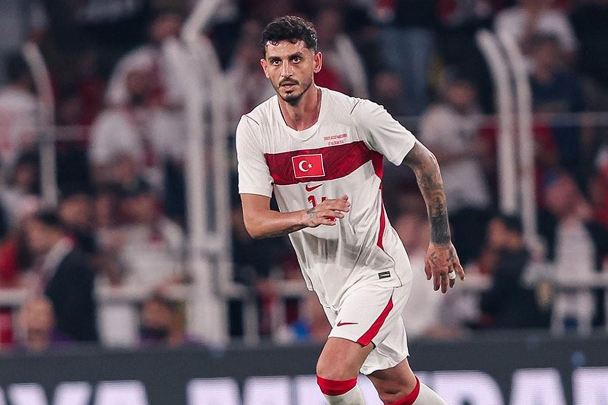 Futbolcu Samet Akaydın'ın Trabzonspor'a transferi sonrası sosyal medya paylaşımı.