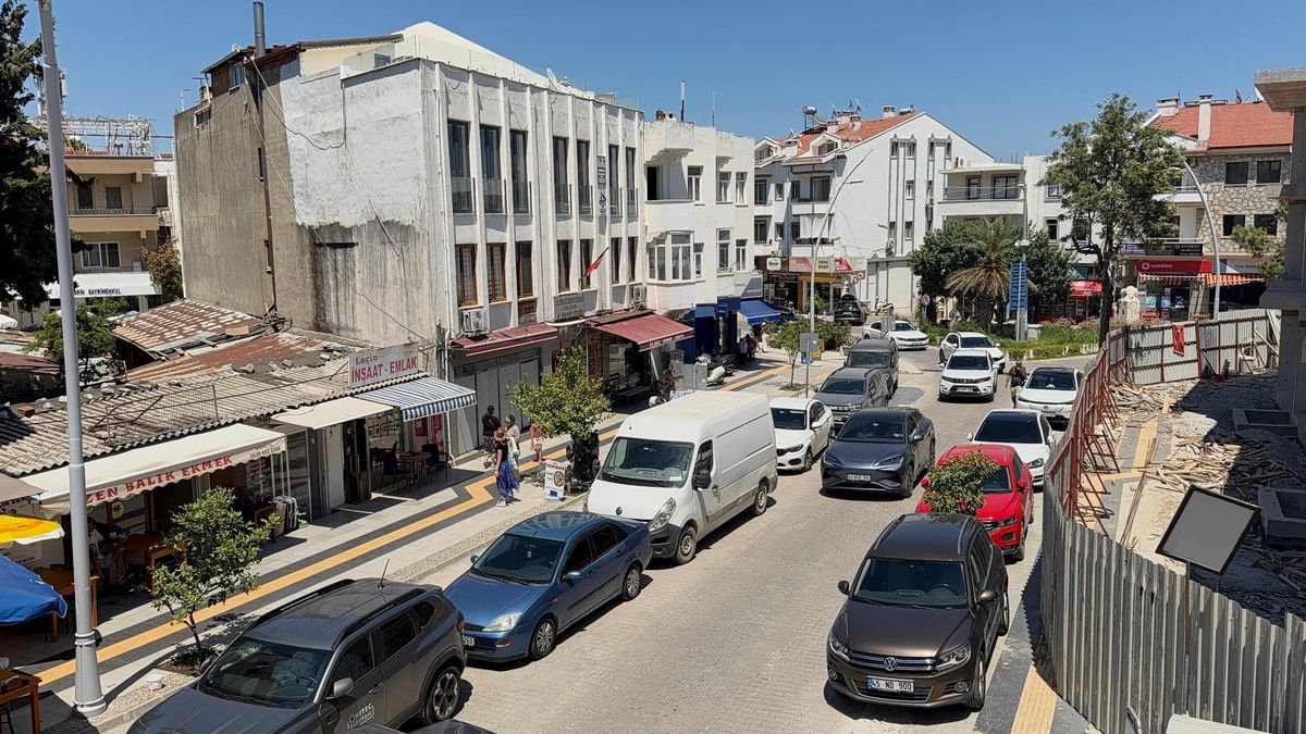 Meksika'da 6 büyüklüğünde deprem