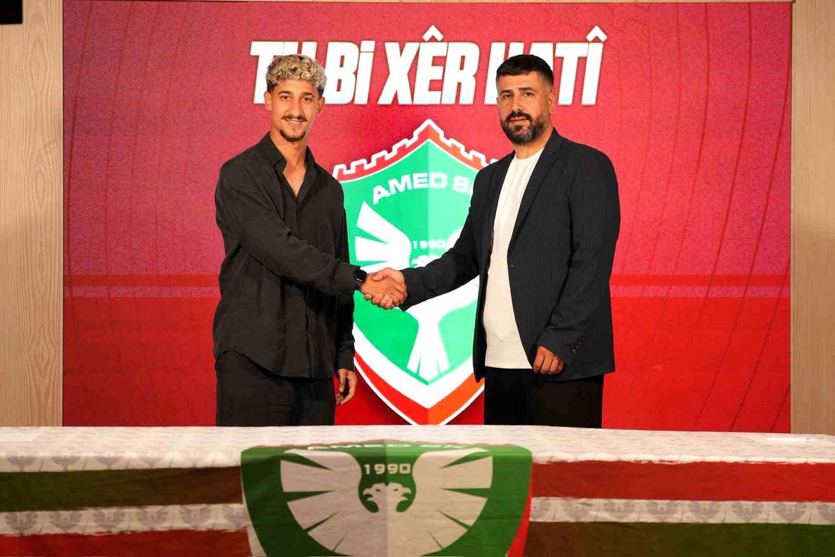 Amed Sportif Faaliyetler yeni transferi Berk Kızıldemir