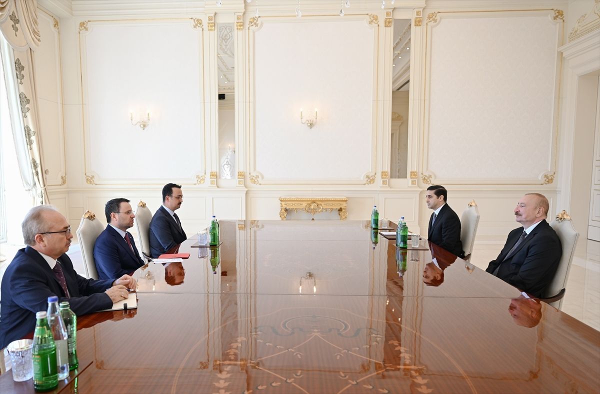 Aliyev, Bakan Gürlek'i kabul etti