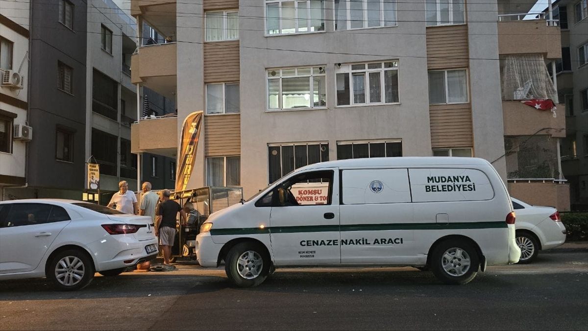 Bursa'da bir kadın evinde öldürülmüş halde bulundu