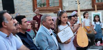 Darende Belediyesi Sanat ve Eğitim Atölyesi kursiyerleri sertifikalarını aldı