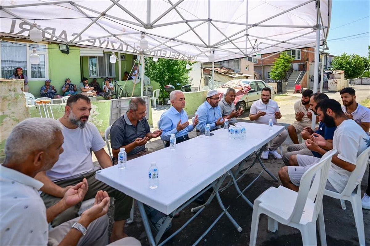 Kırklareli Valisi Turan, hane ziyaretlerini sürdürüyor