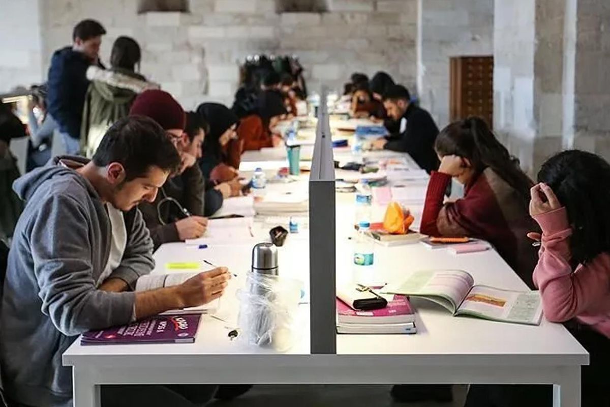 Öğrenci affı düzenlemesi Meclis'e sunuldu! Tüm lisans ve lisansüstü öğrencileri yararlanacak