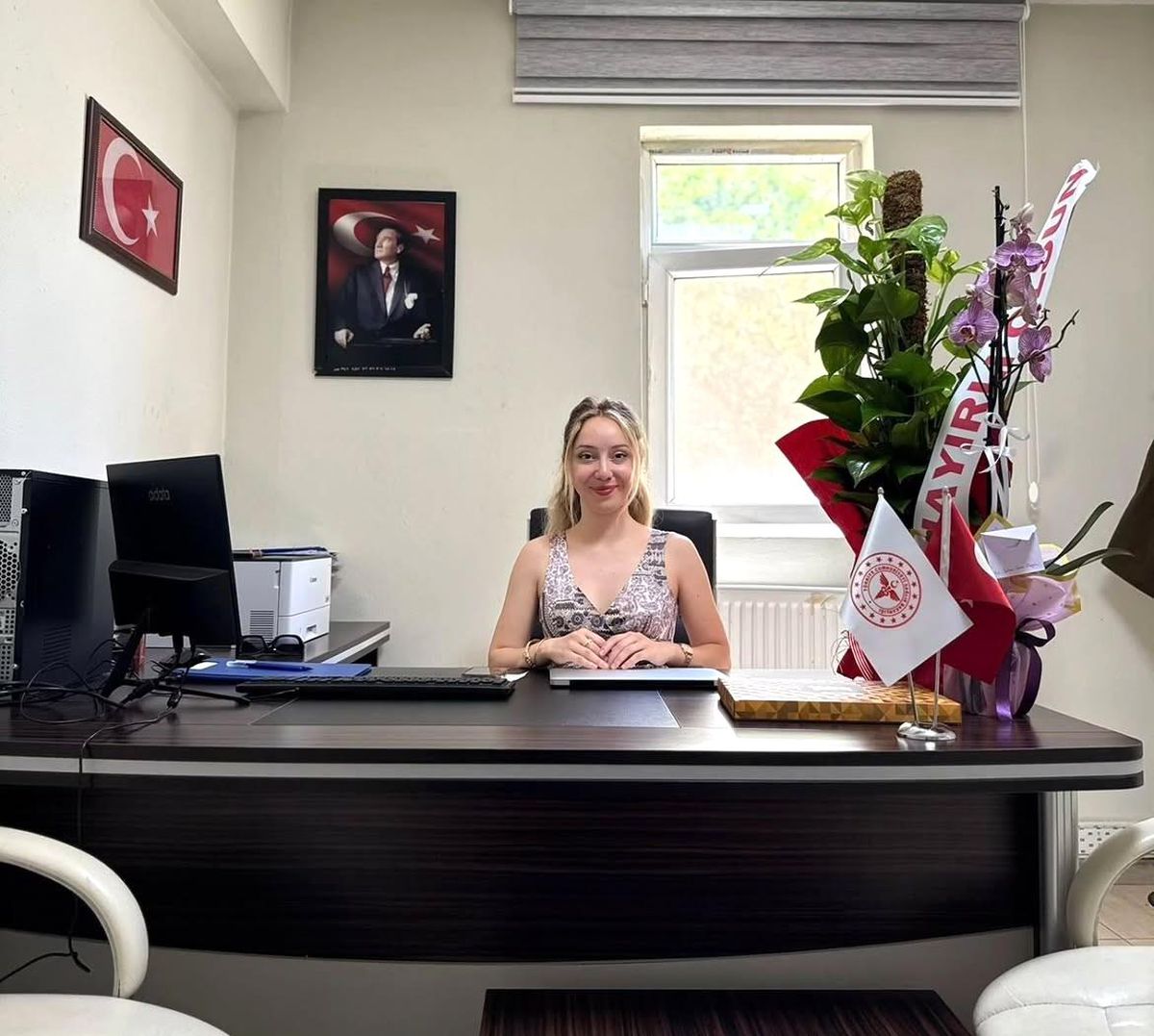 Uludere'de ilk kadın ilçe Sağlık Müdürü göreve başladı