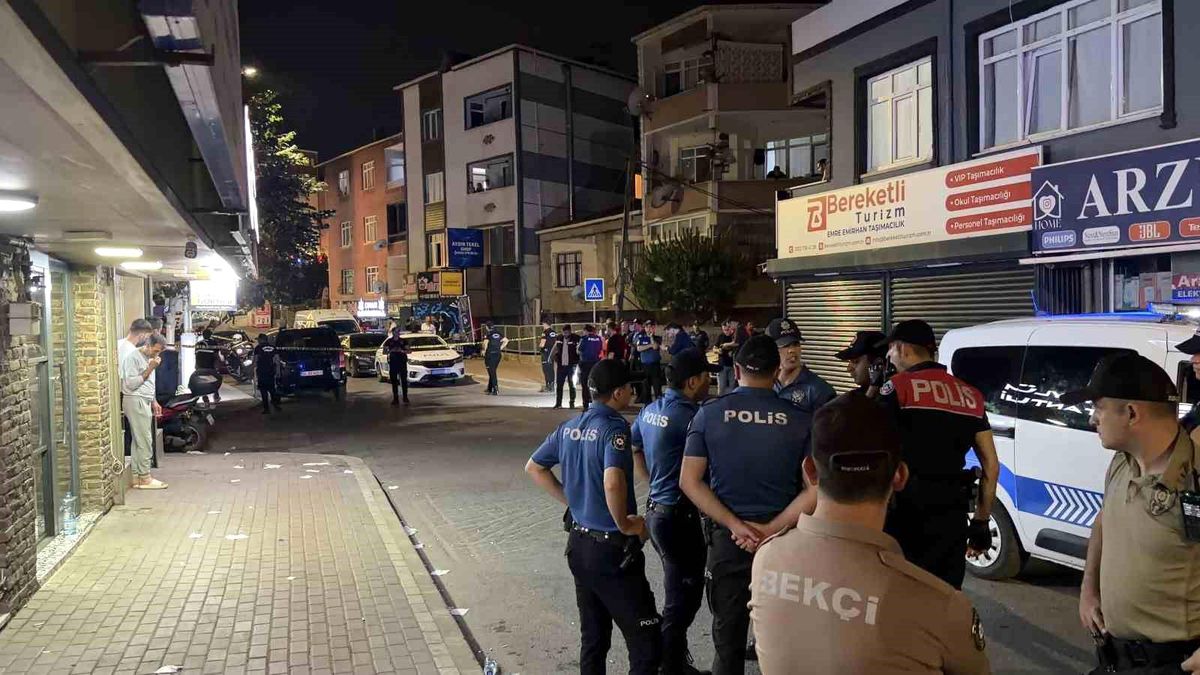 Gebze'de yaşanan silahlı kavgada hayatını kaybeden 17 yaşındaki Beratcan Başboğa'nın fotoğrafı.