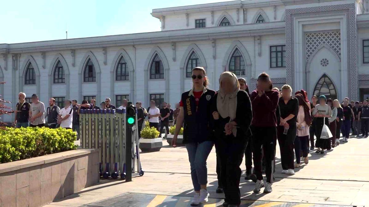 6,6 milyar liralık para trafiğinin 119 şüphelisi adliyeye sevk edildi