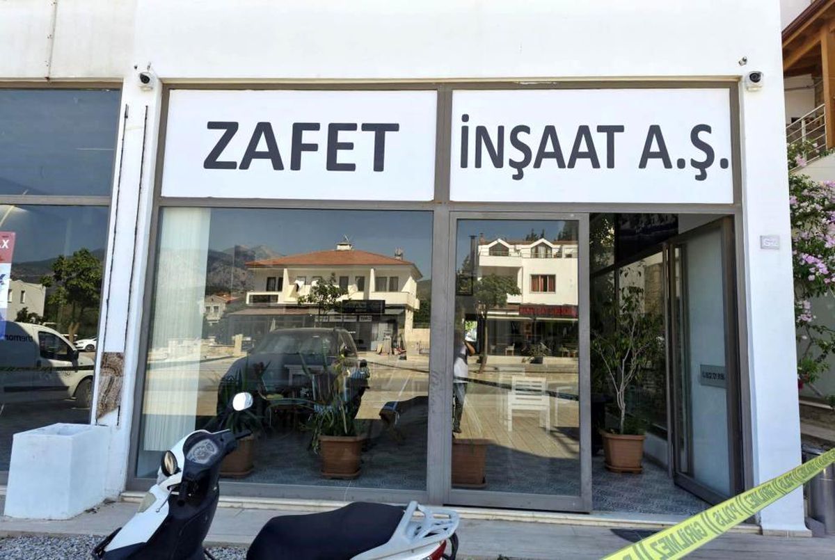 Başında silahla vurulmuş halde bulunan iş adamı hayatını kaybetti