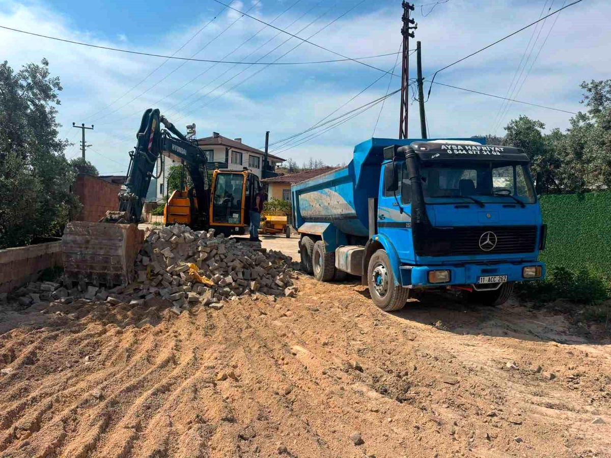Bilecik'te köyün altyapısını değiştirecek yatırım başladı