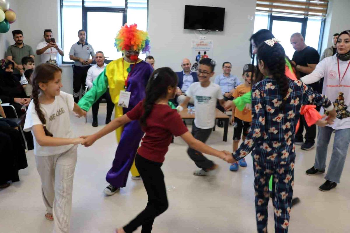 Ceylanpınar'da bir oyuncak, bir şifa projesiyle çocukların yüzü güldü