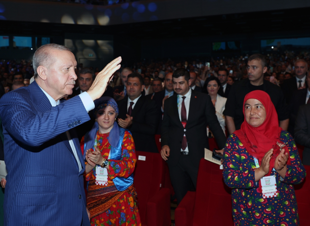 cumhurbaskani erdogan kadin ve 20016212 4621 1 m