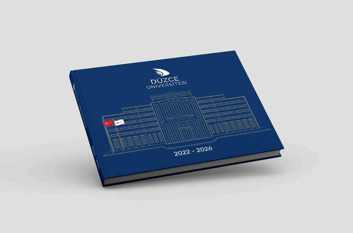 Düzce Üniversitesi 2022-2026 kitabı kapağı