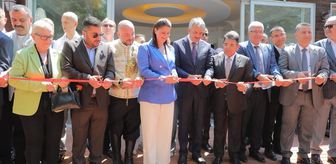 Edirne'de yenilenen Anıt Park Kafe hizmete açıldı