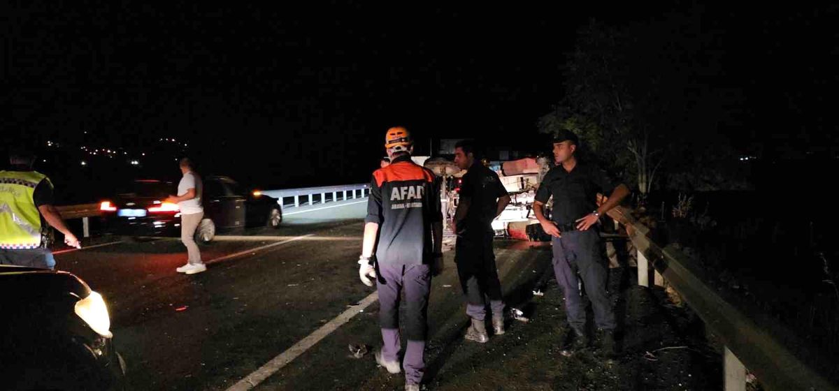Balıkesir'de Otomobil Kazası: 7 Yaralı