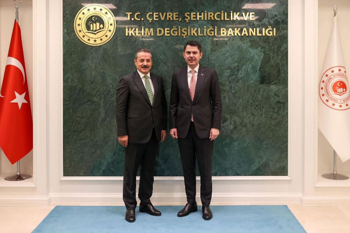 AK Parti Artvin Milletvekili Faruk Çelik