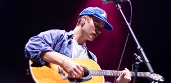 Kanadalı müzisyen Mac DeMarco, İstanbul'da müzikseverlerle buluştu
