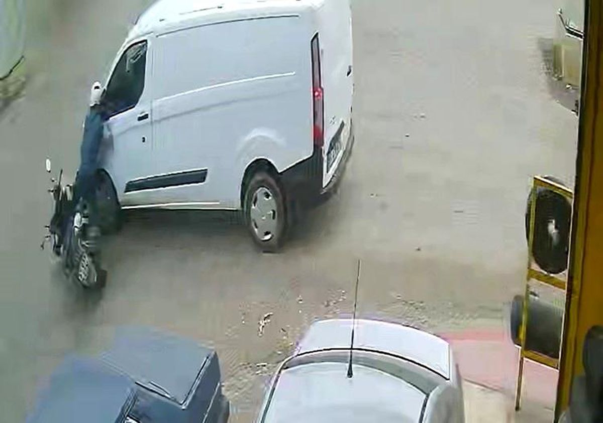 Osmaniye'de minibüsle çarpışan motosikletli yaralandı