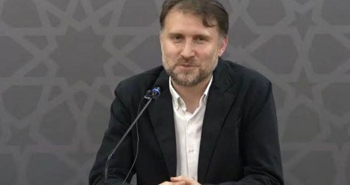 Boğaziçi Üniversitesi Felsefe Bölümü öğretim üyesi Dr. Öğr. Üyesi Yasin Ramazan Başaran