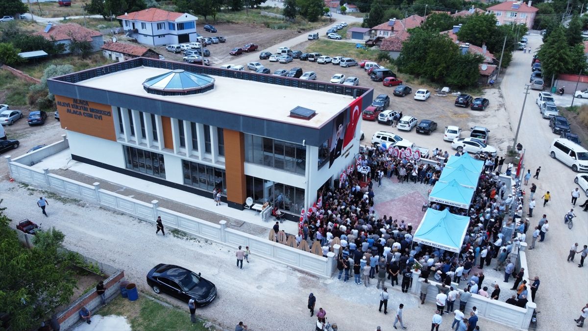 Alaca Alevi Kültür Merkezi Cemevi hizmete açıldı