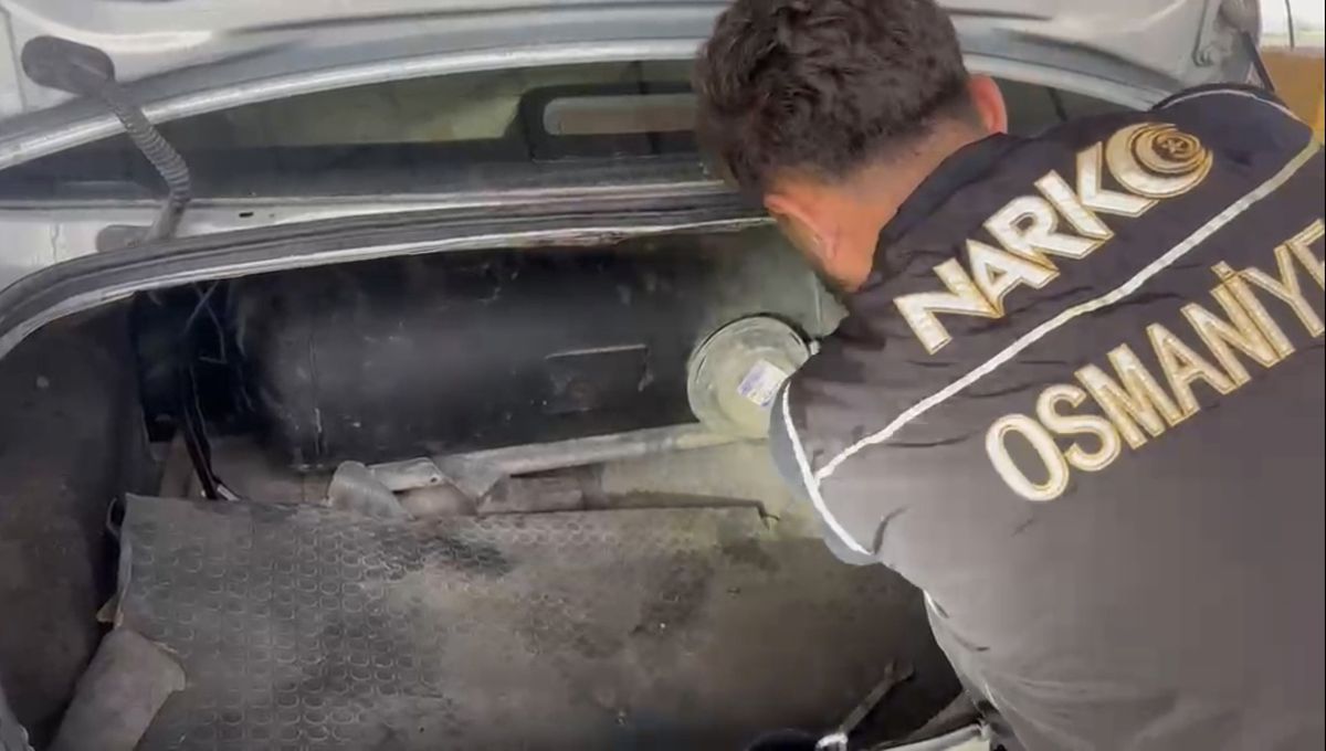 Osmaniye'de LPG tankına gizlenmiş 8 kilo 800 gram esrar ele geçirildi