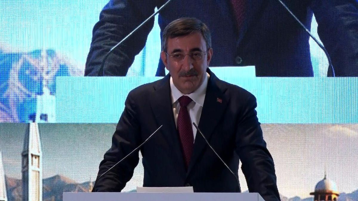 Cumhurbaşkanı Yardımcısı Yılmaz: Pakistan ile ticaret hacmimizi 5 milyar dolara çıkarmayı hedefliyoruz