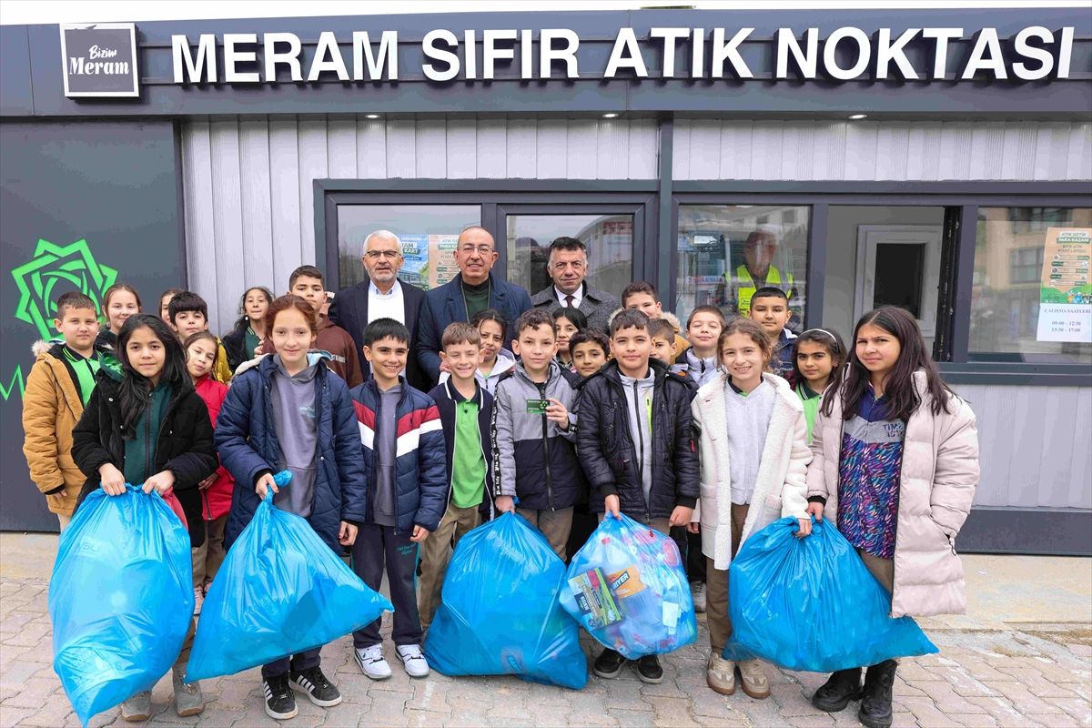 Konya'da belediyenin 'sıfır atık' projesiyle 5 yılda 15 bin ton atık ekonomiye kazandırıldı
