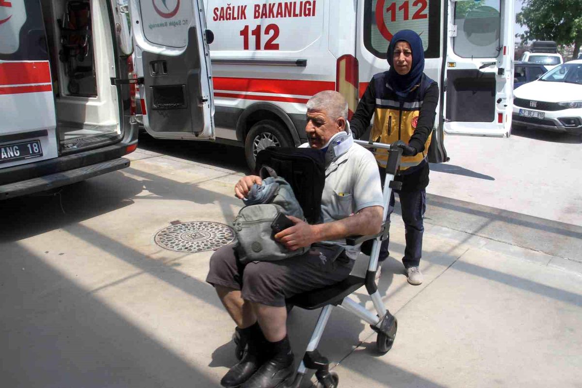 Konya'da otomobil şarampole savruldu: 5 yaralı