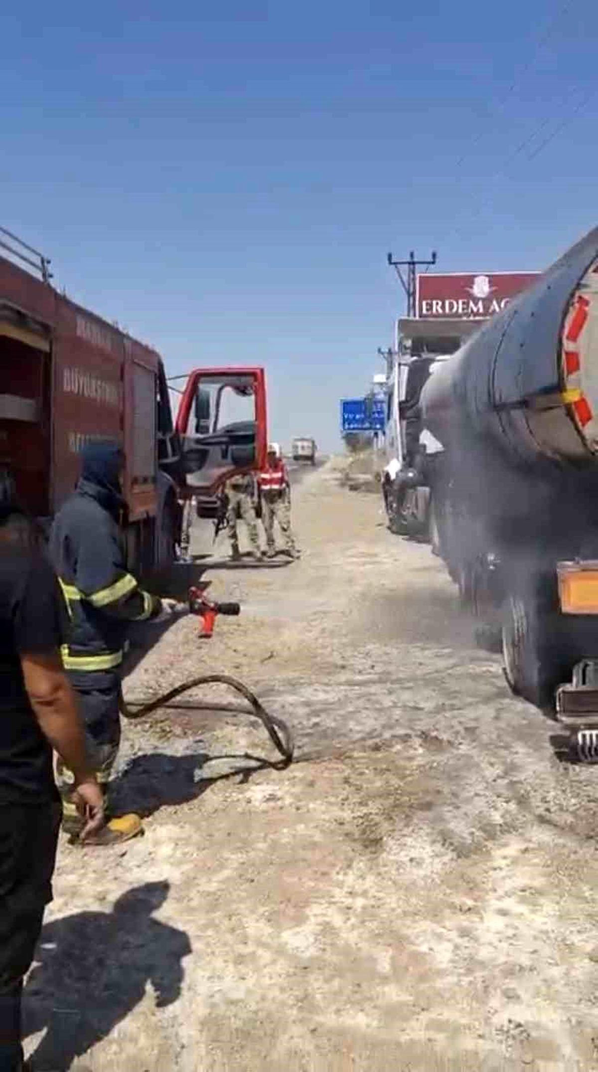 Mardin'de tanker yangını söndürüldü