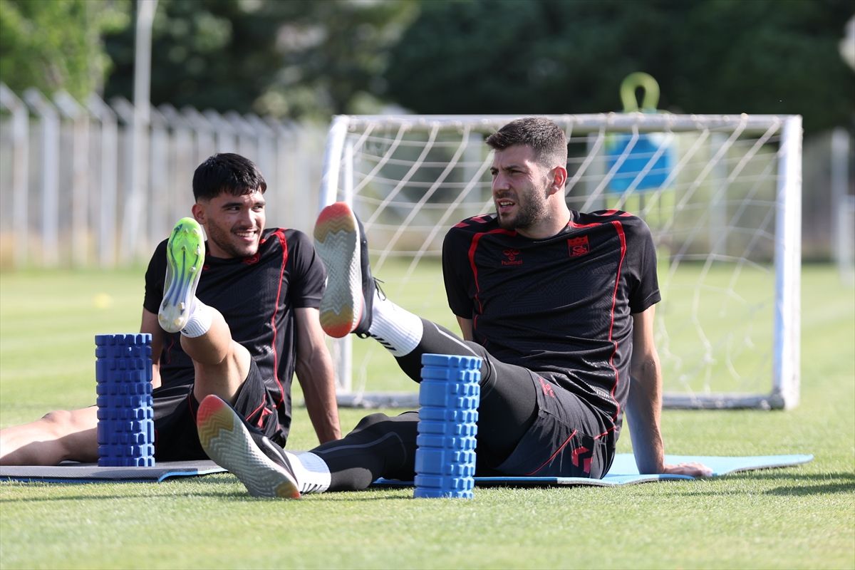 Sivasspor yeni sezon hazırlıklarına başladı