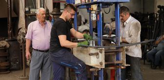 Üç kuşak bir arada ağır vasıta araçların bakım ve onarımını yapıyor