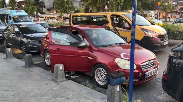 Death in Parked Car in Uskudar