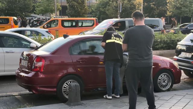 Death in Parked Car in Uskudar-3