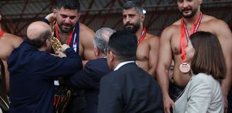 665. Tarihi Kırkpınar Yağlı Güreşleri'nin başpehlivanı Erkan Taş, altın kemeri kuşandı