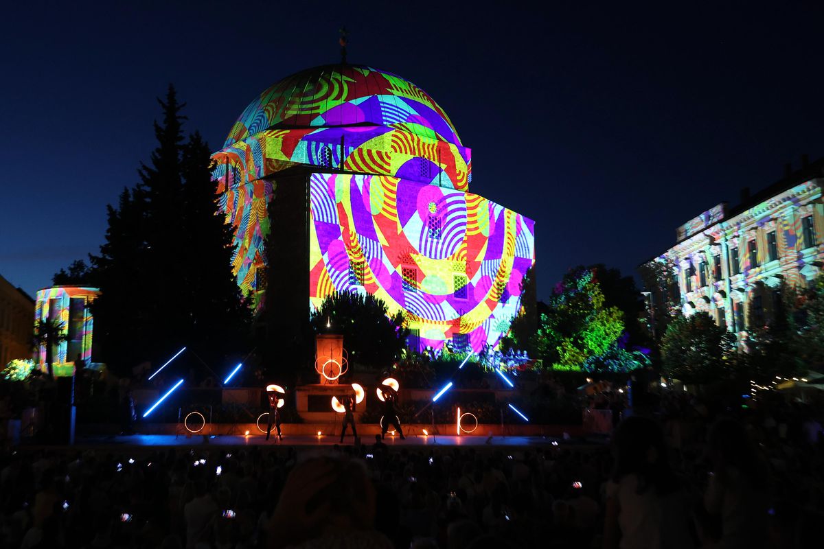 Albüm: Macaristan'da Düzenlenen Işık Festivali Renkli Görüntülere Sahne Oldu