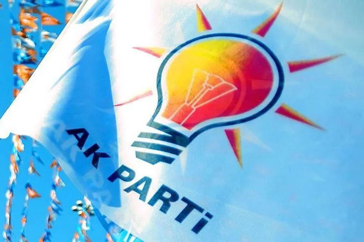 Ankara kulisleri bu iddiayla çalkalanıyor: Bir büyükşehir belediyesi AK Parti'ye geçecek