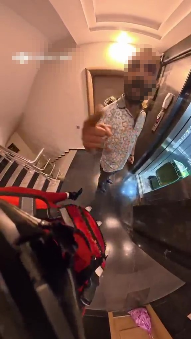Woman courier arguing with building attendant