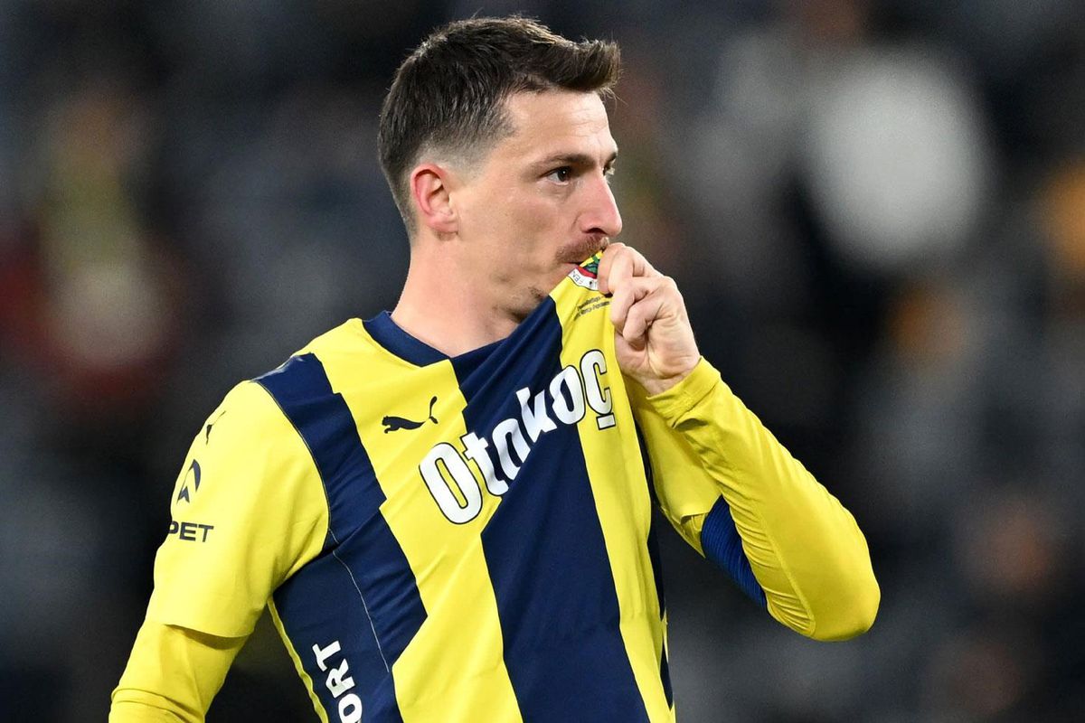 Asgari ücrete imza atan Mert Hakan Yandaş'tan ilk paylaşım