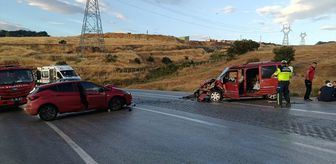 Bilecik'te otomobil ile hafif ticari aracın çarpıştığı kazada 4 kişi yaralandı