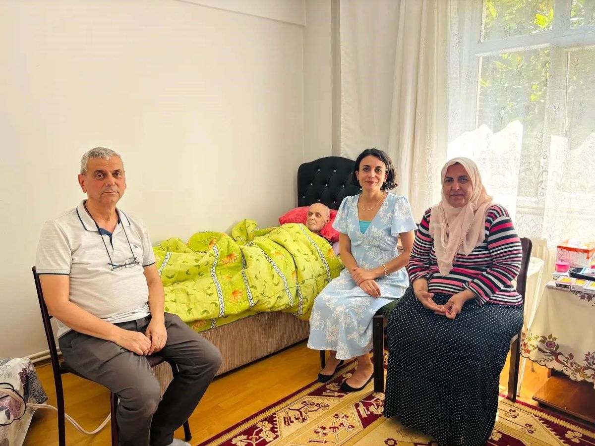 Şehit Ailesine Anlamlı Ziyaret: Devlet Her Zaman Yanında