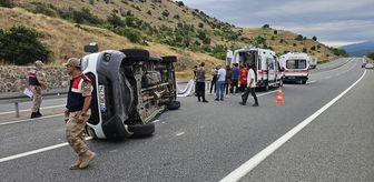 Erzincan'da devrilen minibüsteki 16 kişi yaralandı