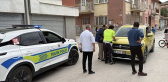Eskişehir'de SUV tipi otomobilin çarptığı bisikletli çocuk yaralandı