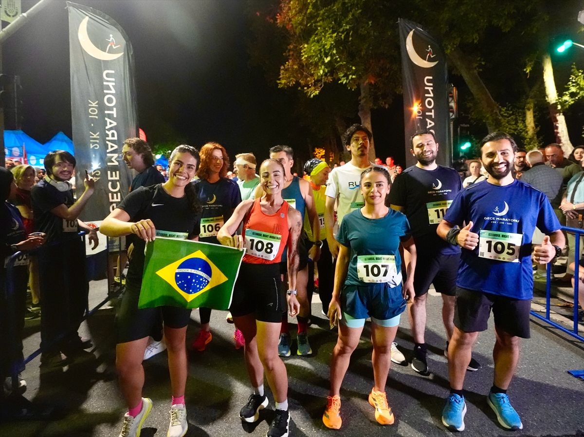 İstanbul'da Gece Maratonu koşuldu