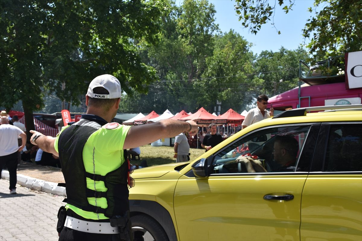 Kırkpınar'da güvenliği sağlamak için 2 bin 518 polis görev yapıyor