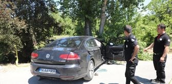 Malatya'da ağaca çarpan otomobildeki 2 kişi öldü, 4 kişi ağır yaralandı