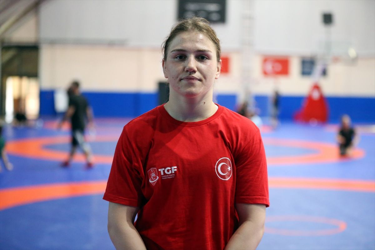Milli güreşçi Beyza Nur Akkuş yeni şampiyonluklar peşinde