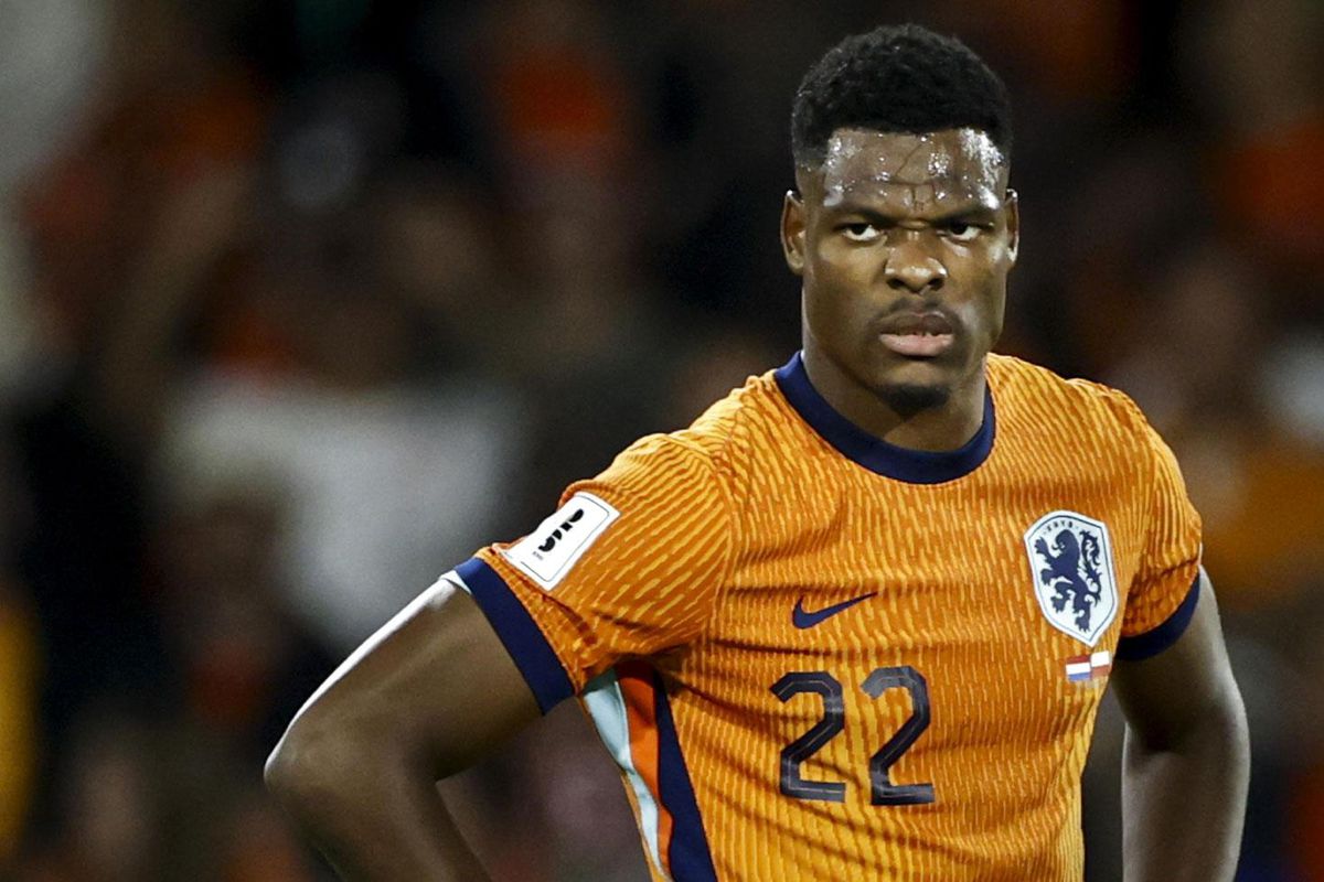 Real Madrid futbol takımının yeni transferi Denzel Dumfries