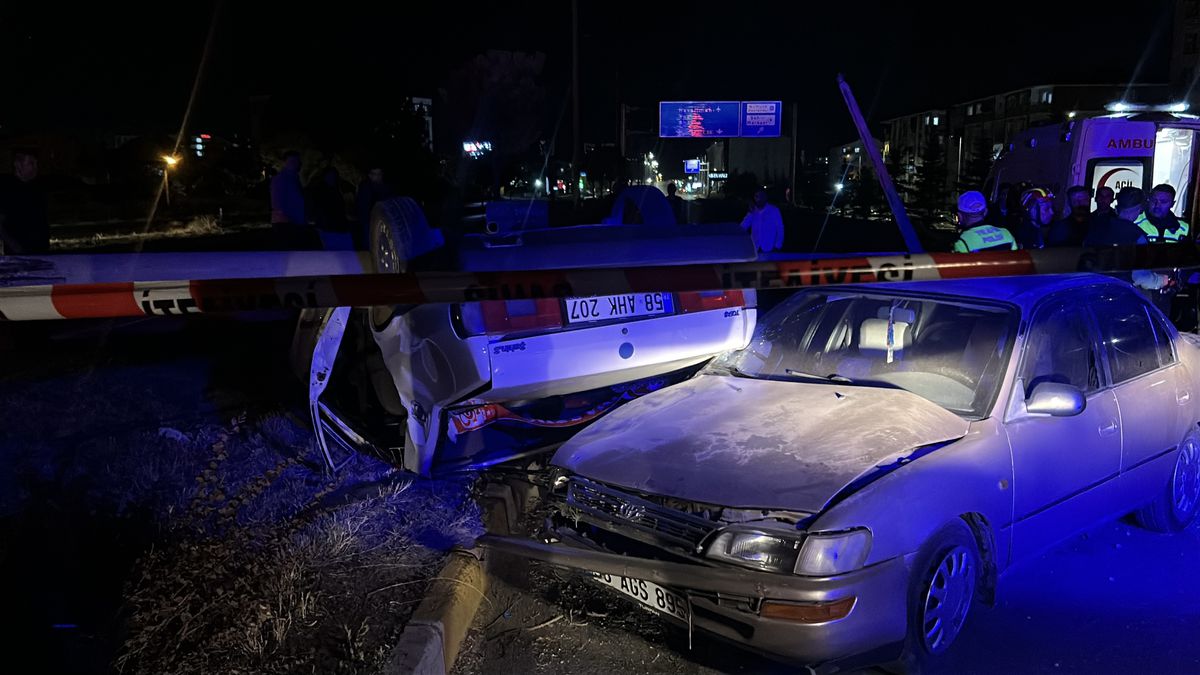 Balıkesir'de Otomobil Kazası: 7 Yaralı
