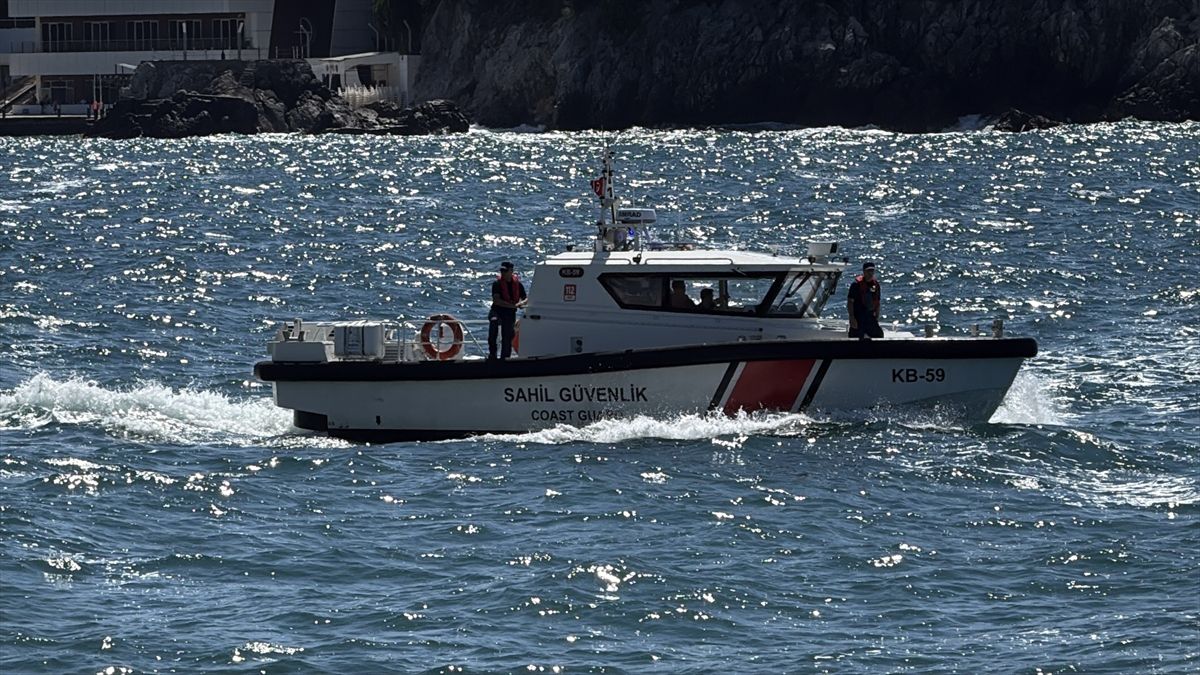 Zonguldak'ta denizde kaybolan genç aranıyor